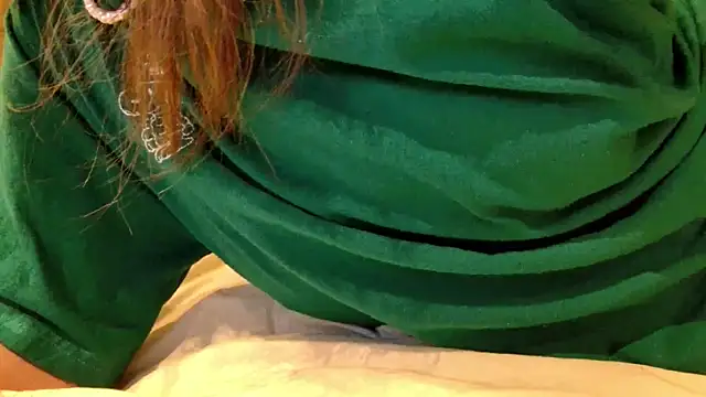 Snapshot of sun_place chatting on April 5, 2026, 5:19 pm sun place online show from April 5, 2026, 5:19 pm