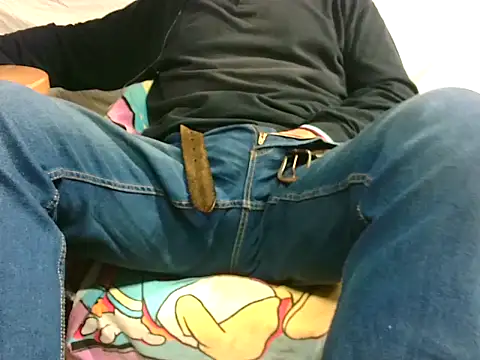 Giulio35 Pika online show from November 13, 2025, 4:00 pm