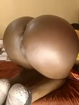 Misskhalifa  online show from October 25, 2025, 12:39 pm