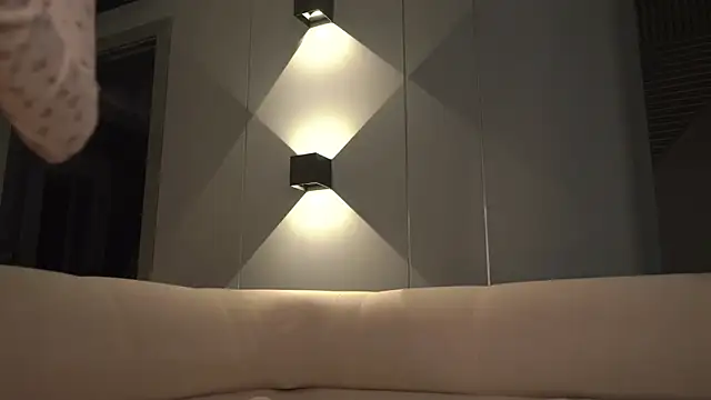 Snapshot of -Snowwwy- chatting on March 20, 2025, 6:20 pm -Snowwwy- online show from March 20, 2025, 6:20 pm