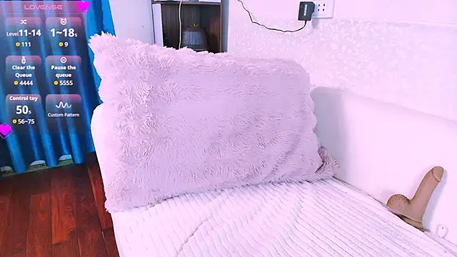 Snapshot of Lee_Mi chatting on December 16, 2025, 5:06 pm Lee Mi online show from December 16, 2025, 5:06 pm