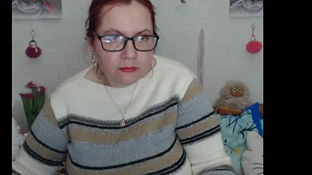 PlayfullMature online show from November 25, 2025, 5:02 pm