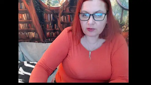 PlayfullMature online show from May 25, 2026, 1:43 pm