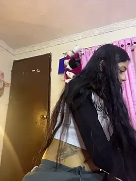 Snapshot of _Dulcinea777 chatting on April 21, 2026, 2:14 am Dulcinea777 online show from April 21, 2026, 2:14 am