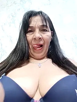 Snapshot of biancchi chatting on May 20, 2026, 12:35 pm biancchi online show from May 20, 2026, 12:35 pm