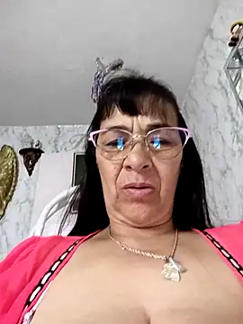 Snapshot of biancchi chatting on March 2, 2026, 11:39 am biancchi online show from March 2, 2026, 11:39 am