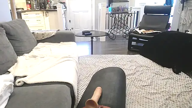 Snapshot of AssmannCD chatting on February 18, 2025, 1:22 pm AssmannCD online show from February 18, 2025, 1:22 pm