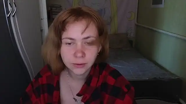 Snapshot of Riley_Roo chatting on June 10, 2026, 2:18 pm Riley Roo online show from June 10, 2026, 2:18 pm