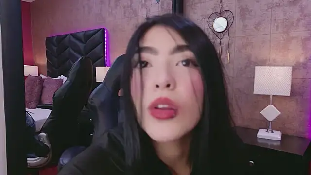 Snapshot of VictoriaHiills chatting on February 5, 2026, 7:10 pm VictoriaHiills online show from February 5, 2026, 7:10 pm