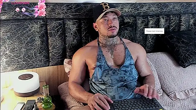 Snapshot of Stiven_collins chatting on August 8, 2026, 6:15 pm Stiven collins online show from August 8, 2026, 6:15 pm