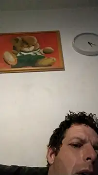 Snapshot of Knuffelstaaf123 chatting on December 2, 2025, 5:36 pm Knuffelstaaf123 online show from December 2, 2025, 5:36 pm