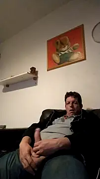 Snapshot of Knuffelstaaf123 chatting on November 6, 2025, 12:25 am Knuffelstaaf123 online show from November 6, 2025, 12:25 am