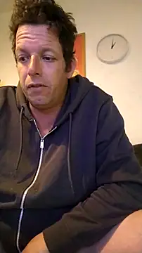 Snapshot of Knuffelstaaf123 chatting on April 20, 2026, 1:13 pm Knuffelstaaf123 online show from April 20, 2026, 1:13 pm
