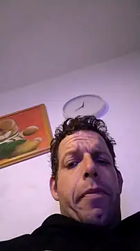 Snapshot of Knuffelstaaf123 chatting on November 16, 2025, 12:54 pm Knuffelstaaf123 online show from November 16, 2025, 12:54 pm