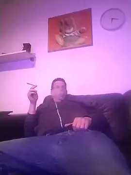 Knuffelstaaf123 online show from March 30, 2026, 6:31 pm