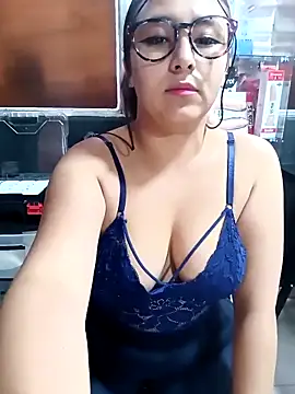 Snapshot of Cute_Penelope chatting on February 11, 2025, 3:08 pm Cute Penelope online show from February 11, 2025, 3:08 pm