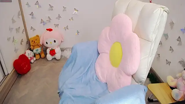 Snapshot of _Mizuki_ chatting on April 18, 2026, 3:25 pm Mizuki online show from April 18, 2026, 3:25 pm