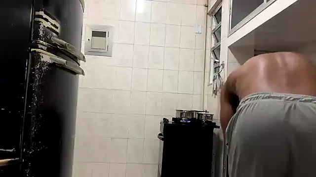 Snapshot of gerson173Hugo chatting on April 9, 2026, 11:33 pm gerson173Hugo online show from April 9, 2026, 11:33 pm