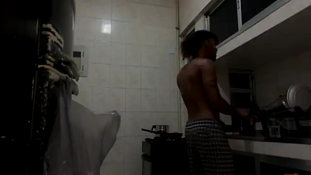 Snapshot of gerson173Hugo chatting on April 6, 2026, 4:52 pm gerson173Hugo online show from April 6, 2026, 4:52 pm