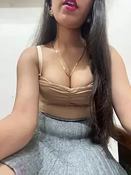 Thirsty Malika online show from February 20, 2026, 8:33 pm