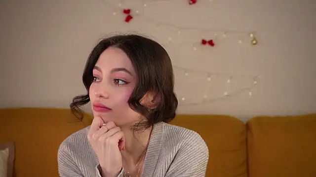 Snapshot of FirstOfFallen chatting on December 17, 2025, 11:15 am FirstOfFallen online show from December 17, 2025, 11:15 am