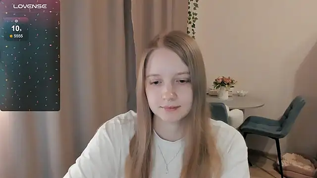 Snapshot of Alyaley chatting on May 13, 2026, 7:43 pm Alyaley online show from May 13, 2026, 7:43 pm