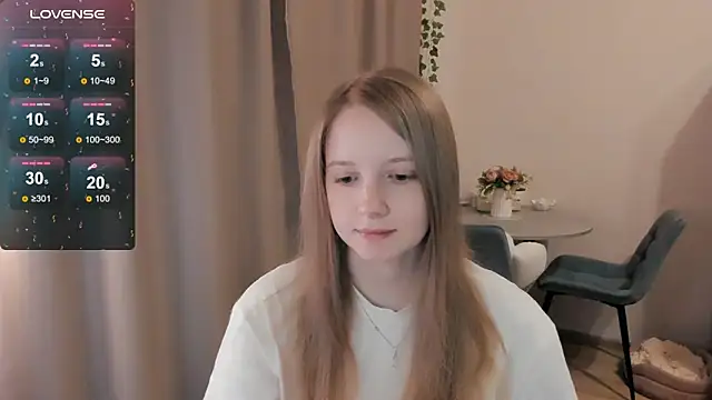 Snapshot of Alyaley chatting on May 15, 2026, 4:49 pm Alyaley online show from May 15, 2026, 4:49 pm