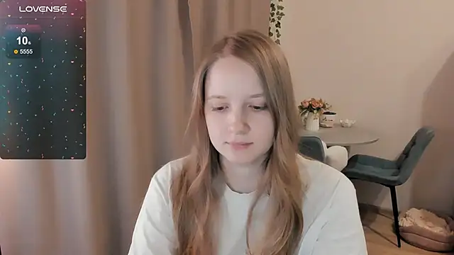 Snapshot of Alyaley chatting on May 21, 2026, 7:22 pm Alyaley online show from May 21, 2026, 7:22 pm