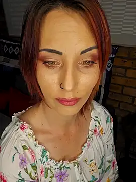 Astoria Moon online show from September 10, 2025, 12:04 pm