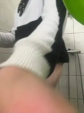 branleurbidu90 online show from January 12, 2026, 8:32 am