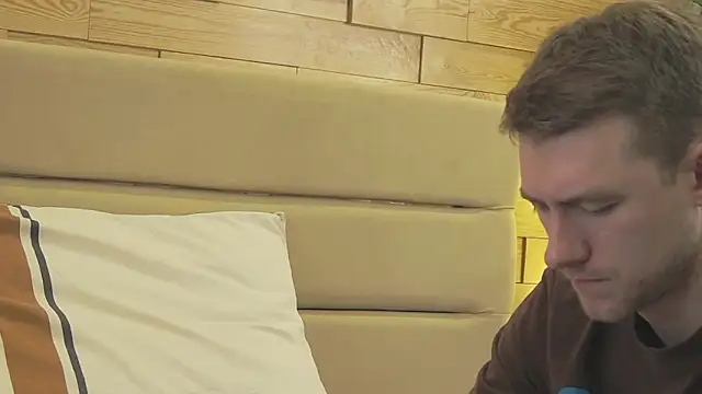 EthanPinkman online show from February 1, 2026, 3:49 am