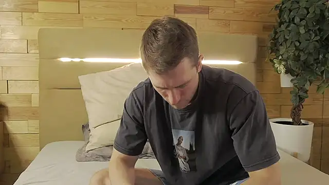 EthanPinkman online show from October 8, 2025, 4:36 am