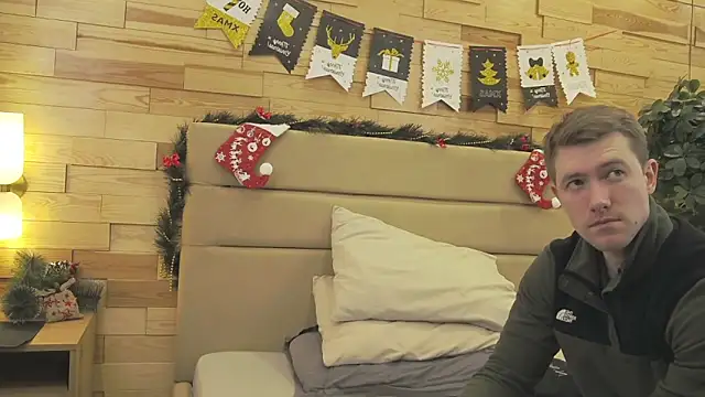 EthanPinkman online show from December 21, 2025, 3:52 am