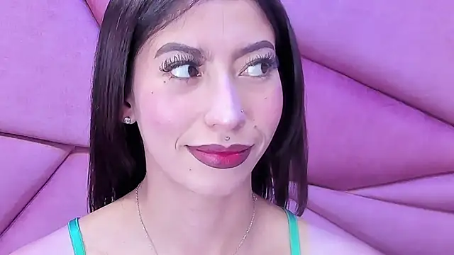 Snapshot of LilithCooperr_ chatting on March 17, 2025, 9:57 pm LilithCooperr online show from March 17, 2025, 9:57 pm