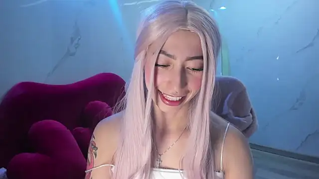 Snapshot of LilithCooperr_ chatting on November 7, 2025, 10:24 pm LilithCooperr online show from November 7, 2025, 10:24 pm