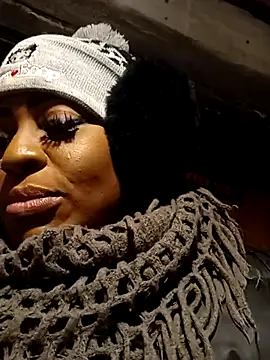 AmazonianMistress online show from February 25, 2026, 12:22 am