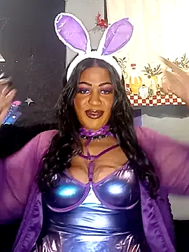 AmazonianMistress online show from April 2, 2026, 5:08 pm