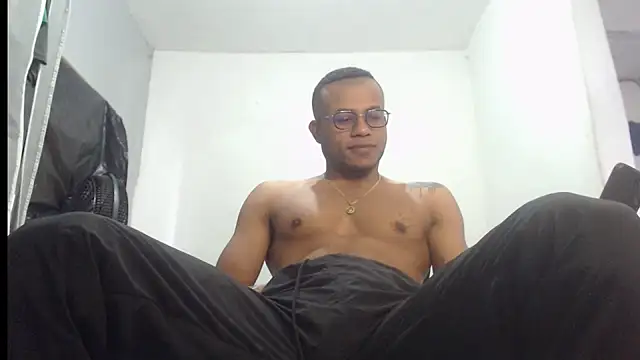 Snapshot of grandominantex1 chatting on September 26, 2025, 5:42 pm grandominantex1 online show from September 26, 2025, 5:42 pm