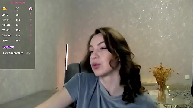 Snapshot of Naughty__Megan chatting on May 10, 2026, 2:59 am Naughty Megan online show from May 10, 2026, 2:59 am