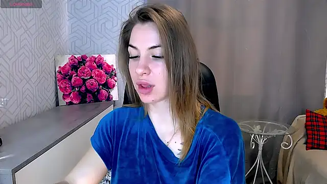 Snapshot of Naughty__Megan chatting on March 14, 2025, 7:59 am Naughty Megan online show from March 14, 2025, 7:59 am