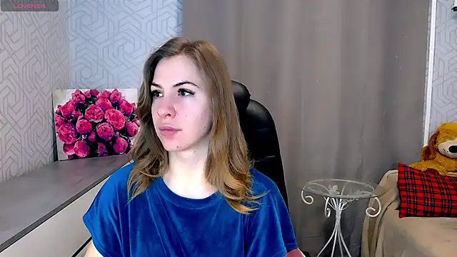 Snapshot of Naughty__Megan chatting on March 15, 2025, 6:25 am Naughty Megan online show from March 15, 2025, 6:25 am