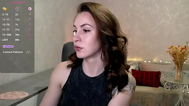 Snapshot of Naughty__Megan chatting on May 21, 2026, 7:28 am Naughty Megan online show from May 21, 2026, 7:28 am