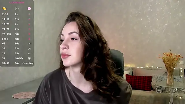 Snapshot of Naughty__Megan chatting on May 12, 2026, 4:53 am Naughty Megan online show from May 12, 2026, 4:53 am