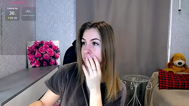 Snapshot of Naughty__Megan chatting on March 19, 2025, 8:55 am Naughty Megan online show from March 19, 2025, 8:55 am