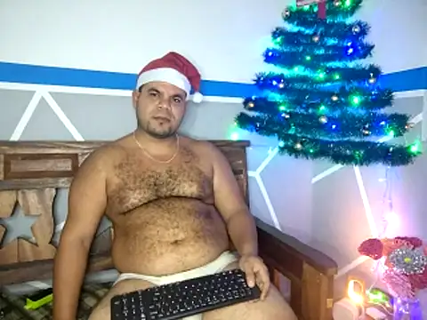 Snapshot of Evert_hairyboy chatting on December 19, 2025, 5:59 pm Evert hairyboy online show from December 19, 2025, 5:59 pm