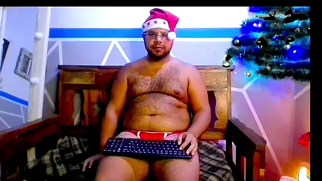 Snapshot of Evert_hairyboy chatting on December 16, 2025, 6:34 pm Evert hairyboy online show from December 16, 2025, 6:34 pm