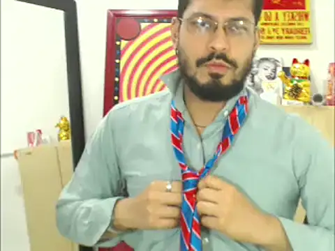 Snapshot of MikeRiverx chatting on March 6, 2025, 4:19 am MikeRiverx online show from March 6, 2025, 4:19 am