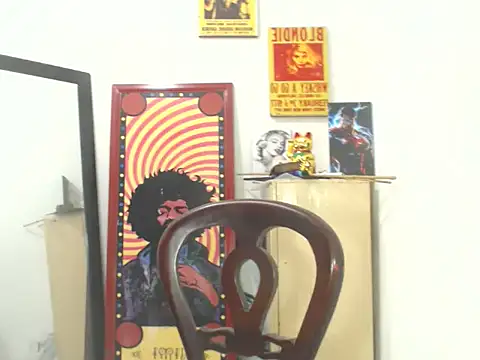 Snapshot of MikeRiverx chatting on November 27, 2025, 9:26 pm MikeRiverx online show from November 27, 2025, 9:26 pm