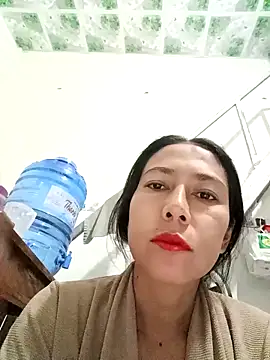 Snapshot of 2HotAsain4u chatting on March 2, 2025, 10:02 pm 2HotAsain4u online show from March 2, 2025, 10:02 pm