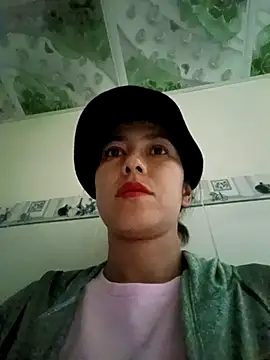 Snapshot of 2HotAsain4u chatting on March 9, 2025, 12:10 am 2HotAsain4u online show from March 9, 2025, 12:10 am